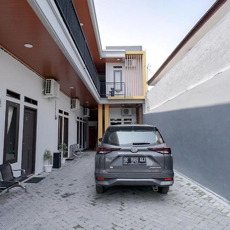 Hotel Reddoorz @ Jalan Urip Sumoharjo Lampung Bandar Lampung Zewnętrze zdjęcie