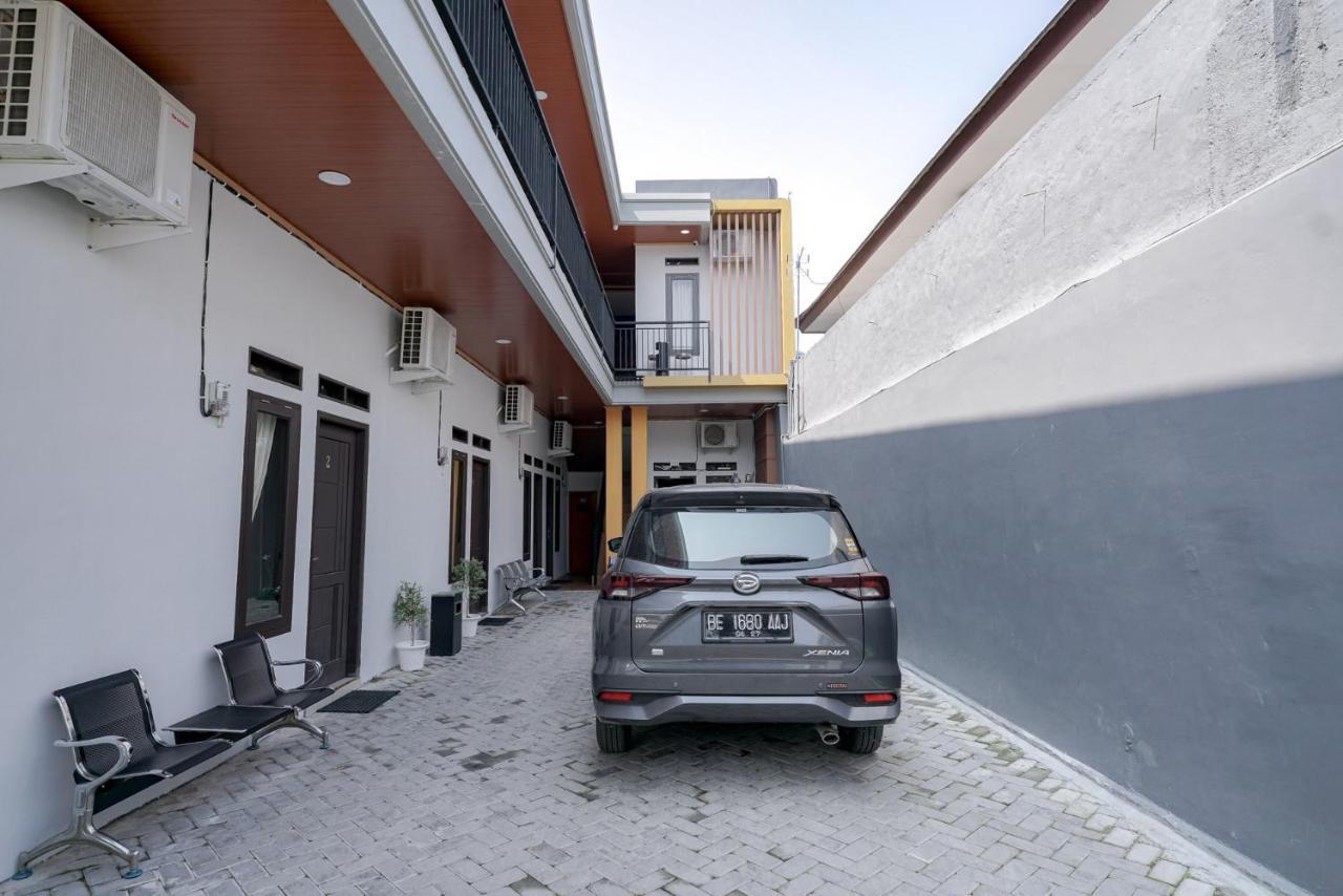 Hotel Reddoorz @ Jalan Urip Sumoharjo Lampung Bandar Lampung Zewnętrze zdjęcie